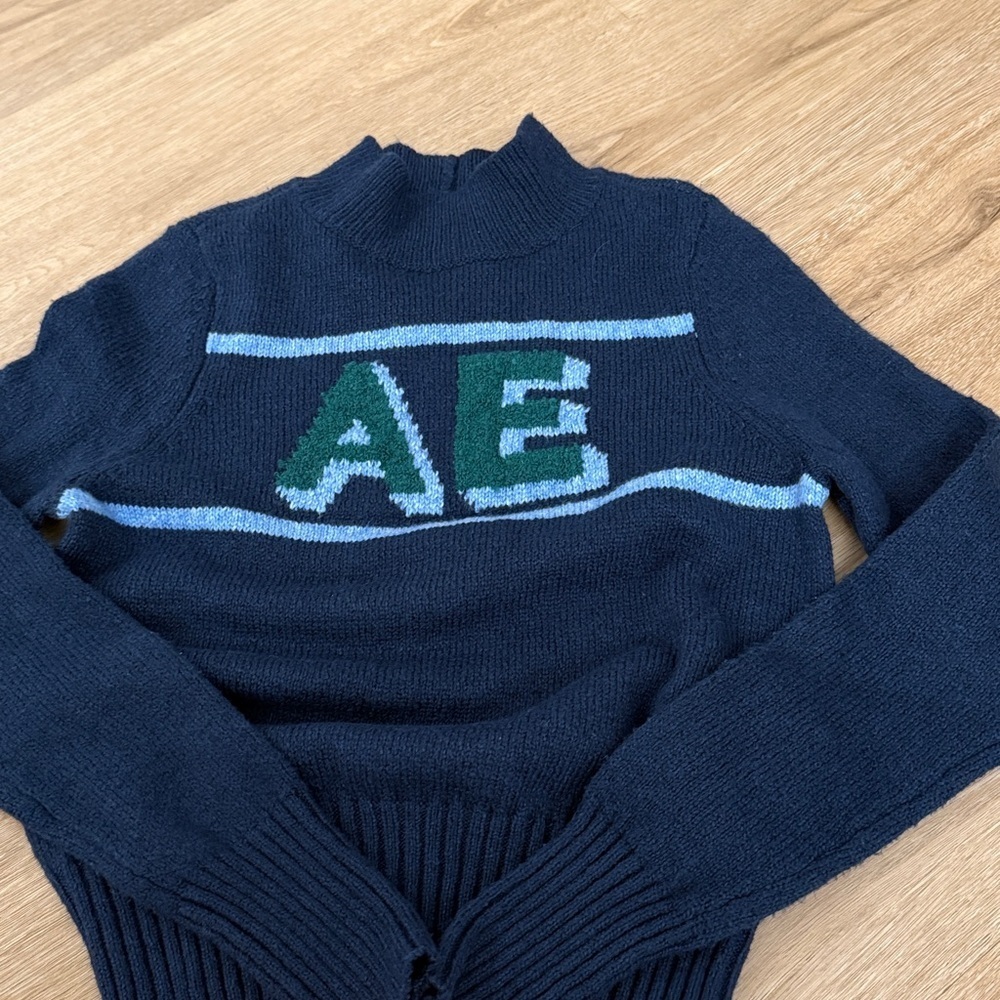 AE Mock Neck Sweater - Picture 7 of 7